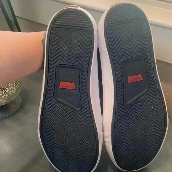 LEVI’S Men’s Shoes - Picture 8 of 8